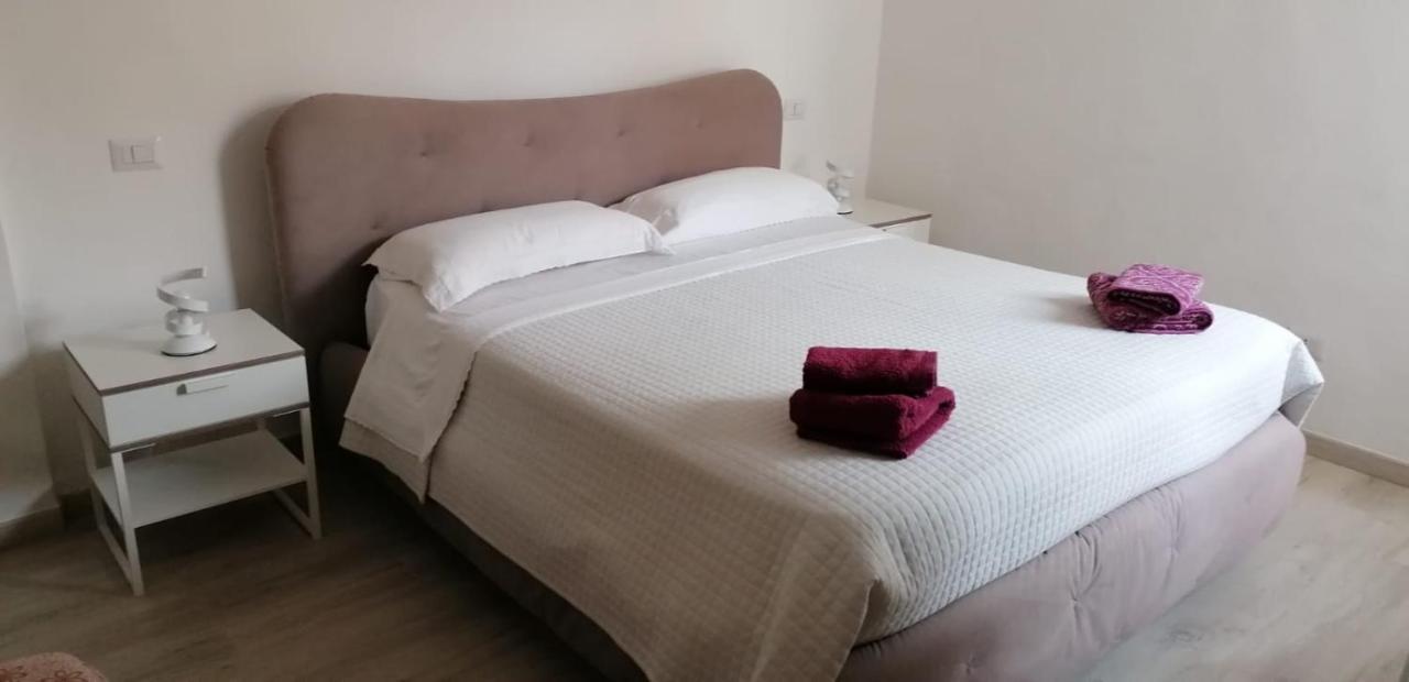 Casa Marina Hotel Foligno Bagian luar foto